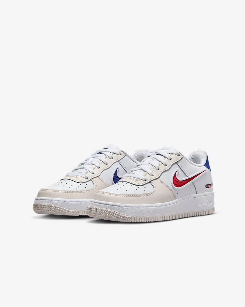 Nike Air Force 1 LV8 Older Kids Shoes. Nike BG